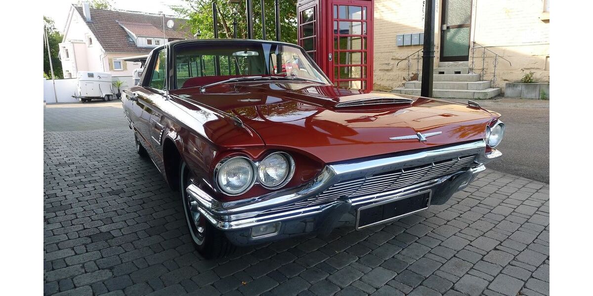 Ford Thunderbird 98.000 km 22.900 &euro; Heilbronn 74076