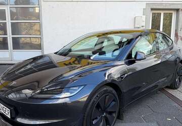 Tesla Model 3 50.000 km 41.980 &euro; Aglasterhausen 74858