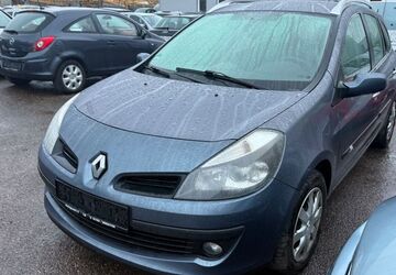 Renault Clio 110.000 km 2.990 &euro; MÖGLINGEN 71696