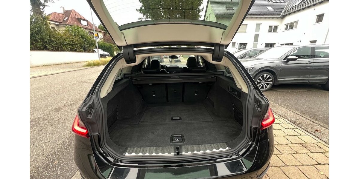 BMW 320d Sport Line Touring Navi Leder Kamera 210.000 km 16.990 &euro; Neckarsulm 74172