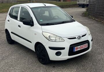 Hyundai i10 136.000 km 2.499 &euro; Massenbachhausen 74252