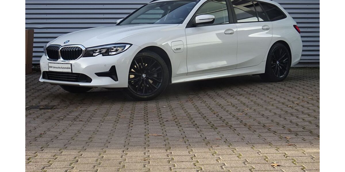 BMW 320 83.140 km 23.875 &euro; Bietigheim-Bissingen 74321