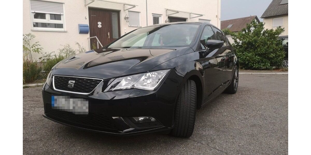 Seat Leon 207.292 km 7.900 &euro; Öhringen 74613