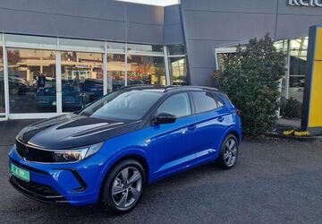 Opel Grandland (X) 11.599 km 31.490 &euro; Großbottwar 71723