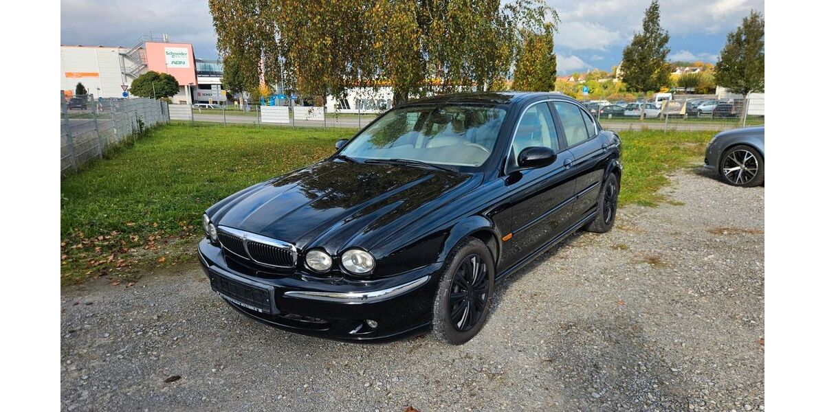 Jaguar X-Type 196.895 km 3.500 &euro; Neuenstadt am Kocher 74196