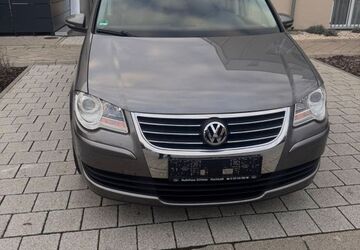 VW Touran 154.000 km 4.890 &euro; Bietigheim bissingen 74321