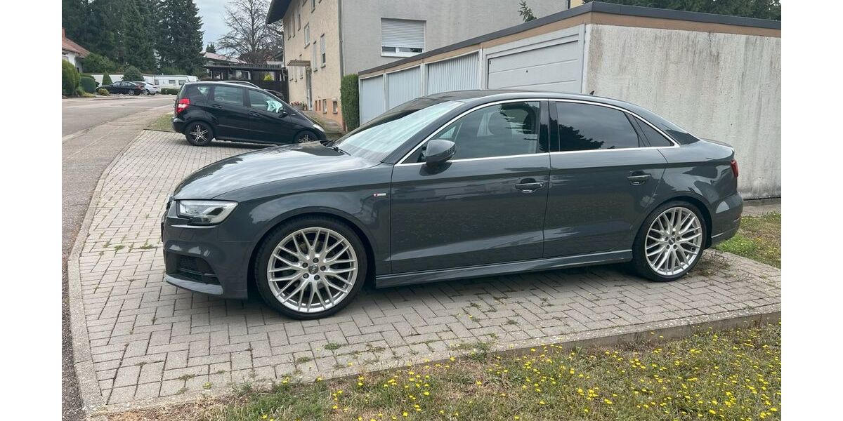 Audi A3 165.000 km 21.390 &euro; Sinsheim 74889