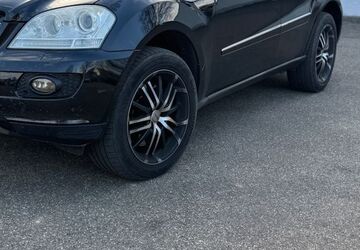 Mercedes-Benz ML 500 220.000 km 10.450 &euro; Eppingen 75031