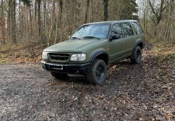 Ford Explorer 219.000 km 6.500 &euro; Löwenstein 74245