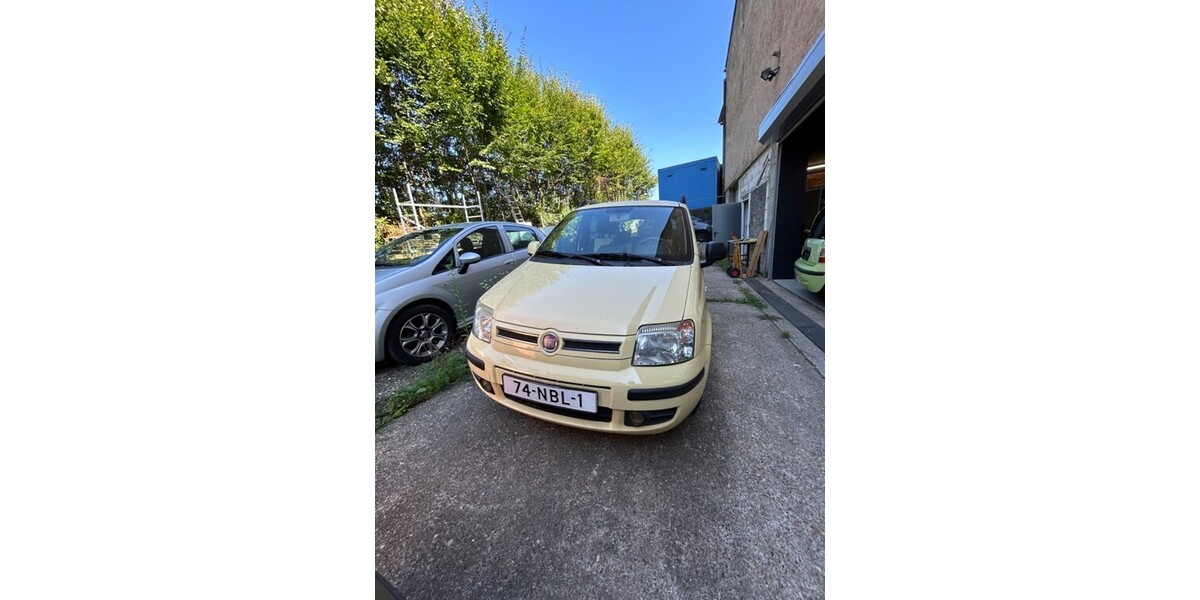 Fiat Panda 75.000 km 4.140 &euro; Erlenbach 74235