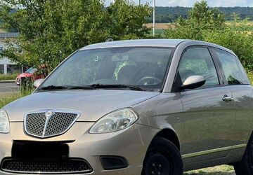 Lancia Ypsilon 186.000 km 1.800 &euro; Murr 71711
