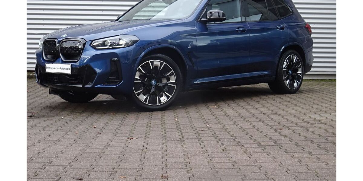 BMW iX3 24.853 km 46.374 &euro; Bietigheim-Bissingen 74321