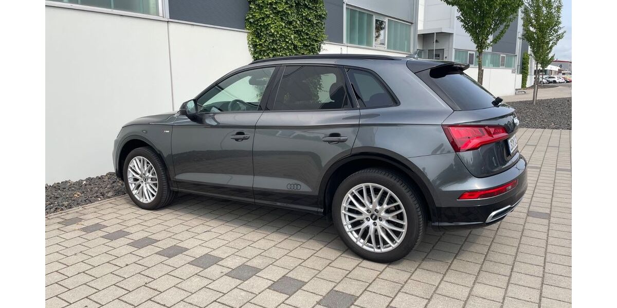 Audi Q5 99.000 km 31.200 &euro; Bad Friedrichshall 74177