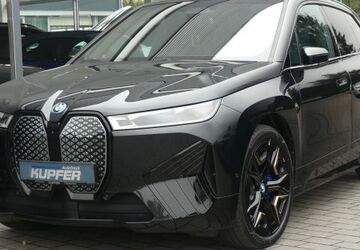 BMW iX 14.200 km 72.400 &euro; Vaihingen / Enz 71665