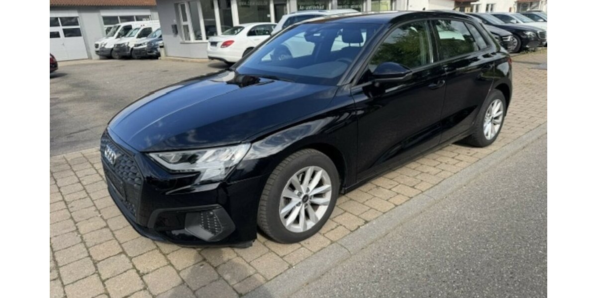 Audi A3 Sportback 30 TDI Attraction S-tronic 156.579 km 16.990 &euro; Neckarsulm 74172