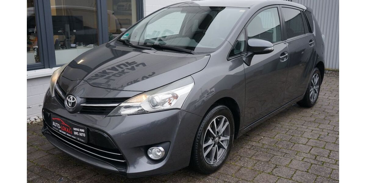 Toyota Verso 147.000 km 8.400 &euro; Pfedelbach 74629
