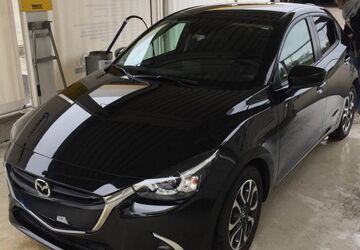 Mazda 2 122.000 km 8.700 &euro; Bönnigheim 74357