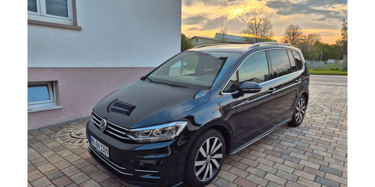 VW Touran 221.000 km 15.890 &euro; Bad Rappenu 74906