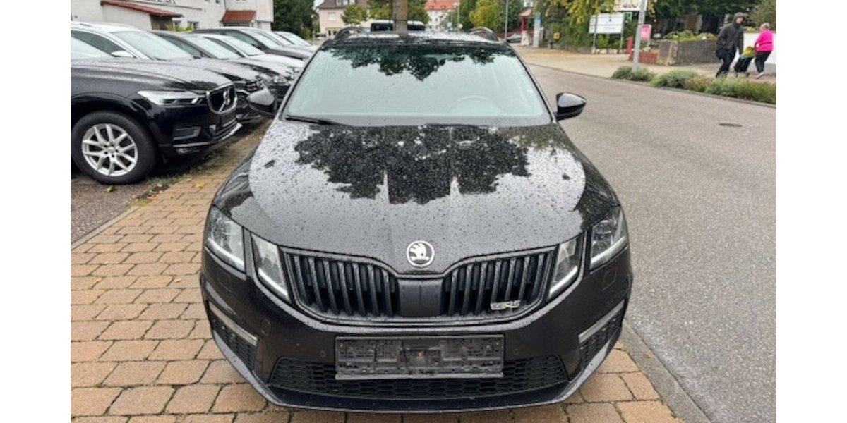 Skoda Octavia Combi RS 2.0 TDI 4x4 143.000 km 18.990 &euro; Neckarsulm 74172