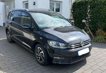 VW Touran 135.300 km 20.500 &euro; Oppenweiler 71570