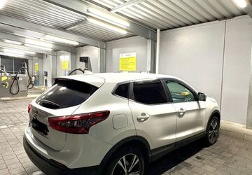 Nissan Qashqai 149.000 km 12.900 &euro; Ludwigsburg 71640