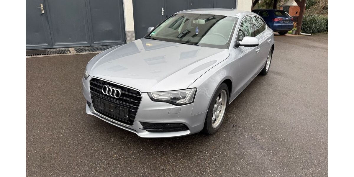 Audi A5 177.565 km 10.900 &euro; Ludwigsburg 71636