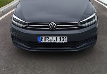 VW Touran 82.000 km 24.500 &euro; Öhringen 74613