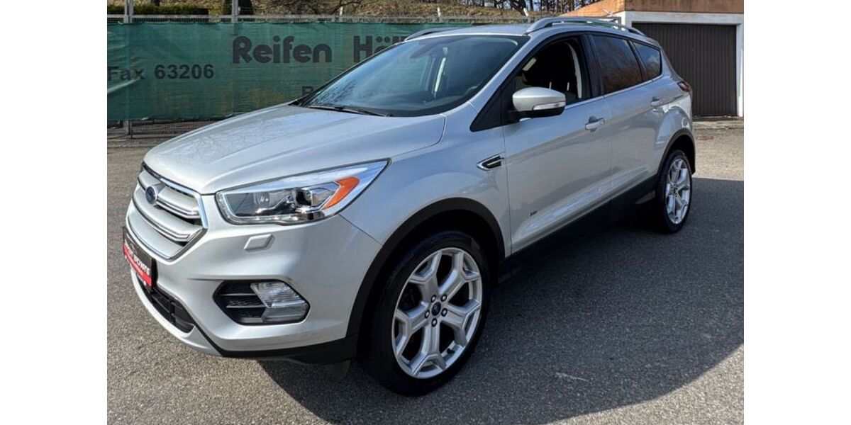 Ford Kuga 107.000 km 12.490 &euro; Backnang 71522