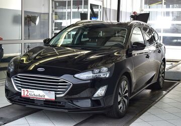 Ford Focus 102.429 km 17.580 &euro; Bad Friedrichshall 74177