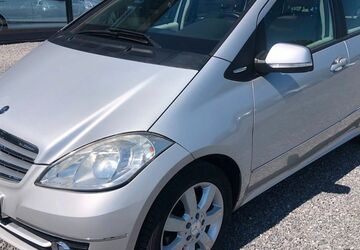 Mercedes-Benz A 170 144.000 km 8.950 &euro; Öhringen 74613