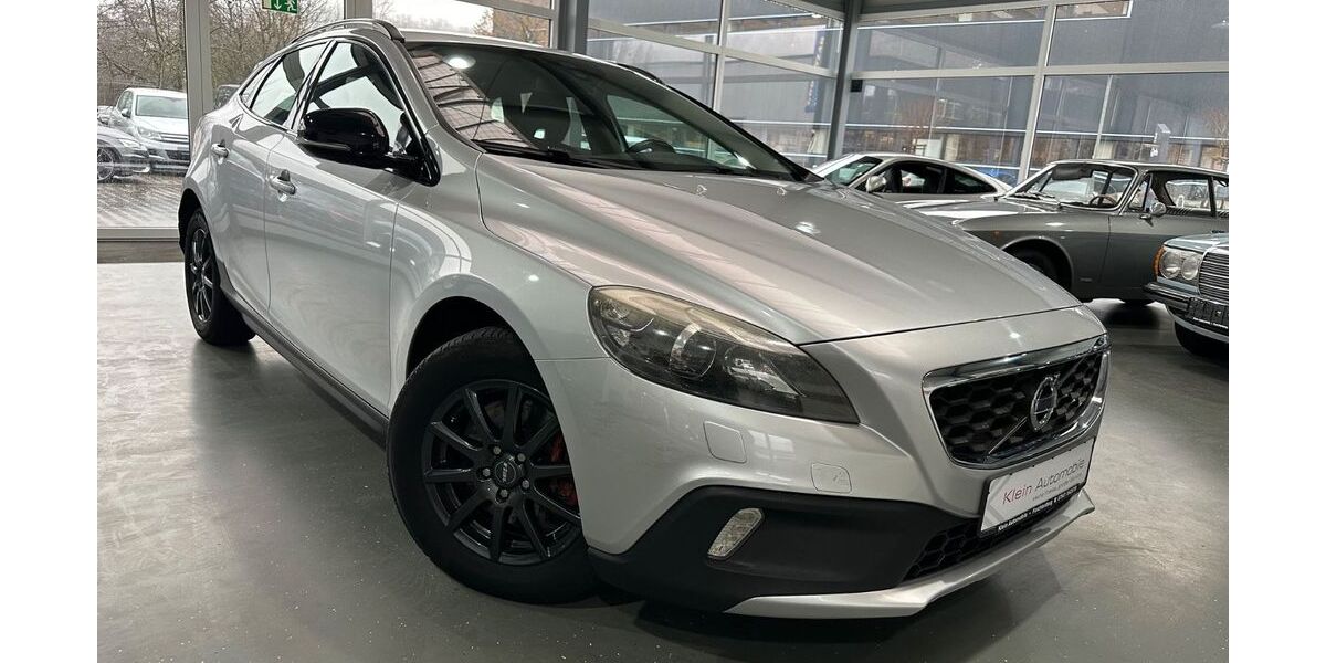 Volvo V40 Cross Country 132.000 km 11.990 &euro; Forchtenberg 74670