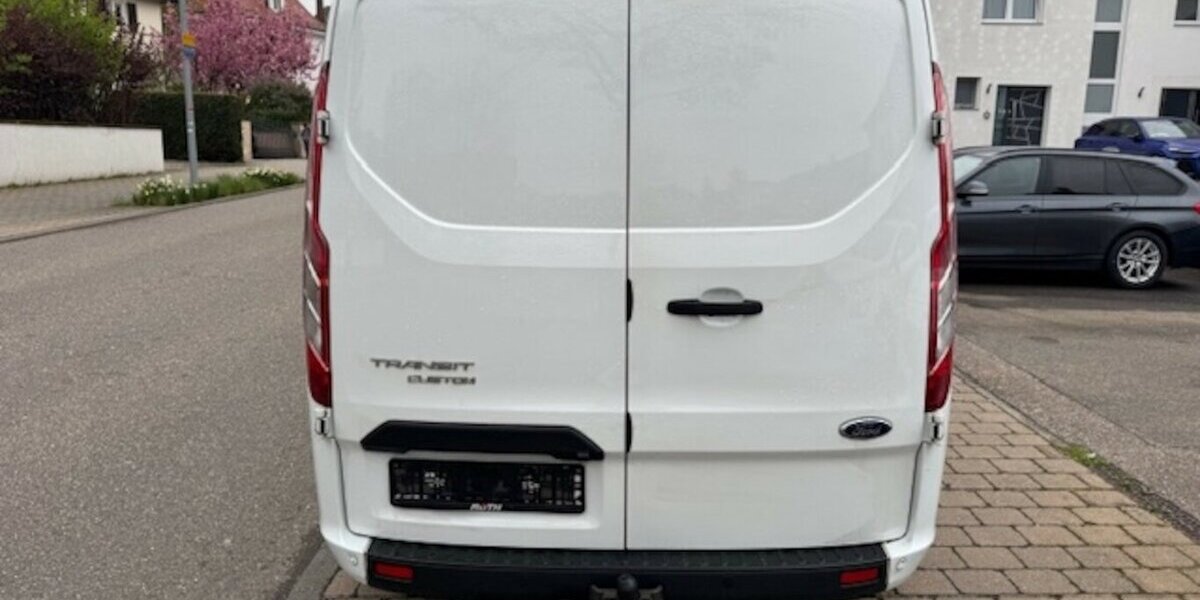 Ford Transit Custom 2.0 TDCI Kasten 300 L2 Trend 113.850 km 6.990 &euro; Neckarsulm 74172