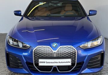 BMW i4 6.540 km 51.940 &euro; Heilbronn 74076