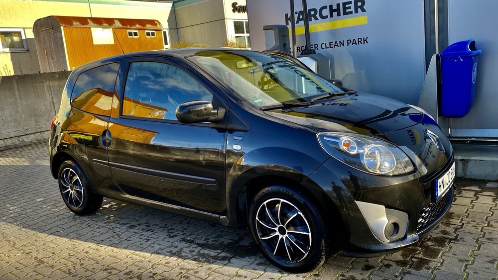 Renault Twingo 143.000 km 2.300 &euro; Heilbronn 74072