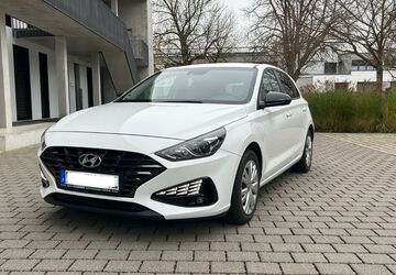 Hyundai i30 39.750 km 15.590 &euro; Heilbronn 74074