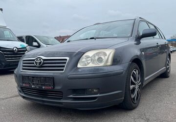 Toyota Avensis 253.000 km 2.290 &euro; Öhringen 74613