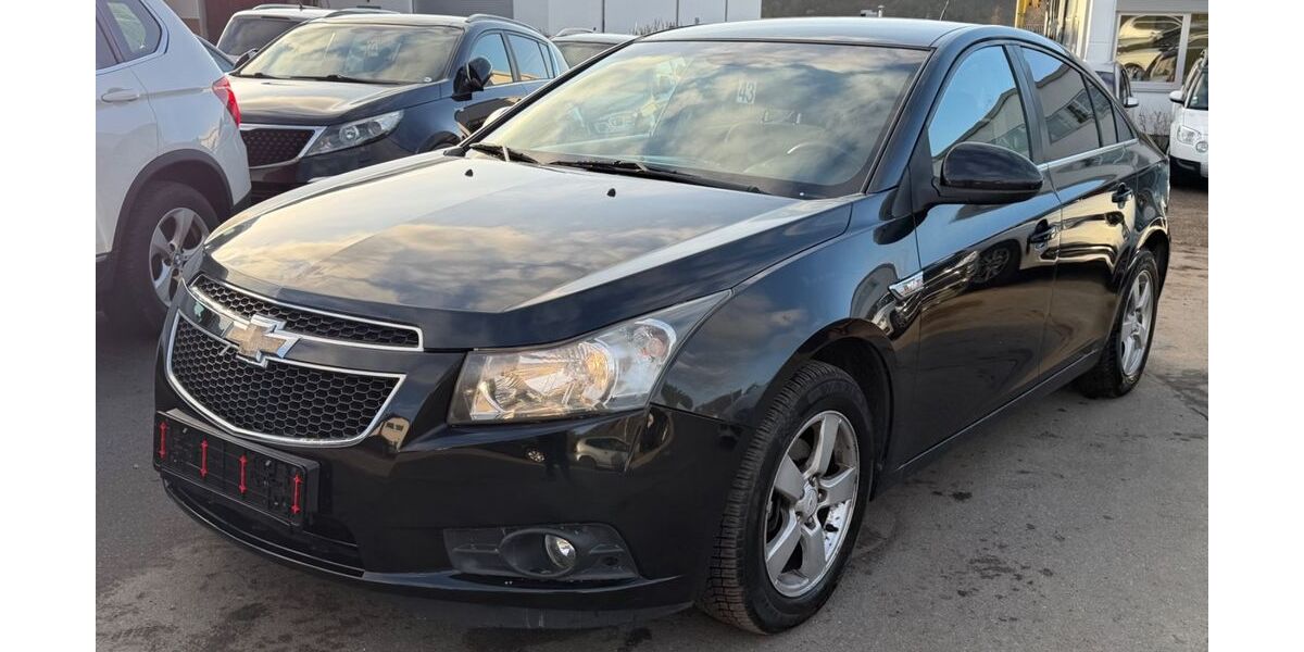 Chevrolet Cruze 184.000 km 2.999 &euro; Gundelsheim 74831