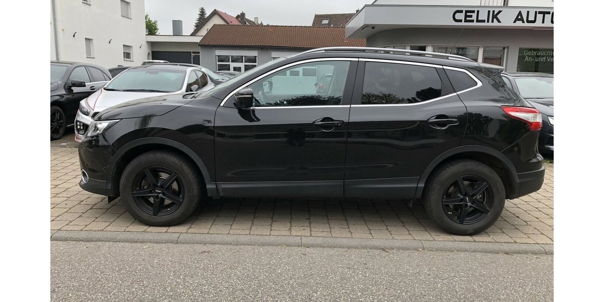 Nissan Qashqai 1.6 dCi Tekna 132.000 km 7.990 &euro; Neckarsulm 74172