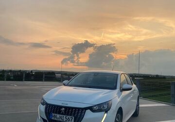 Peugeot 208 82.000 km 12.360 &euro; Brackenheim 74336