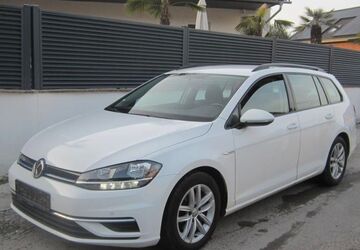 VW Golf 205.000 km 8.790 &euro; Öhringen-Cappel 74613