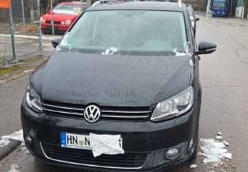 VW Touran 244.743 km 5.500 &euro; Heilbronn 74080
