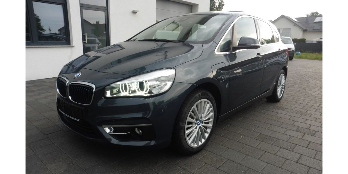 BMW 225 82.000 km 14.500 &euro; Bad-Friedrichshall 74177