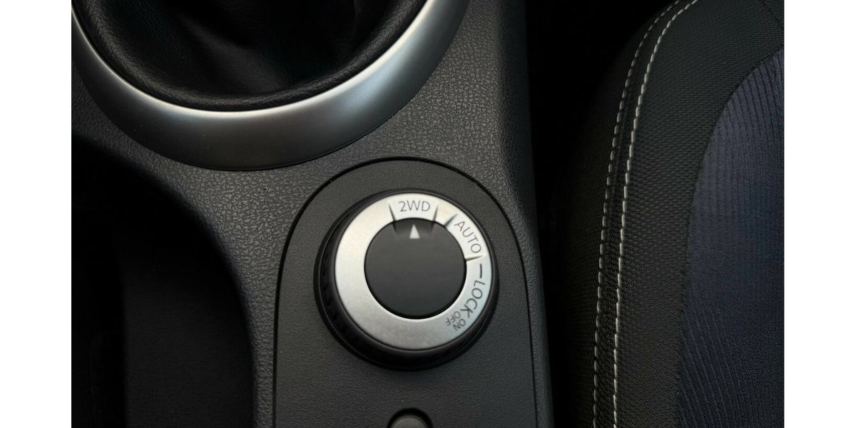 Nissan Qashqai Acenta 4X4 1. Hand AHK 100.000 km 7.490 &euro; Neckarsulm 74172