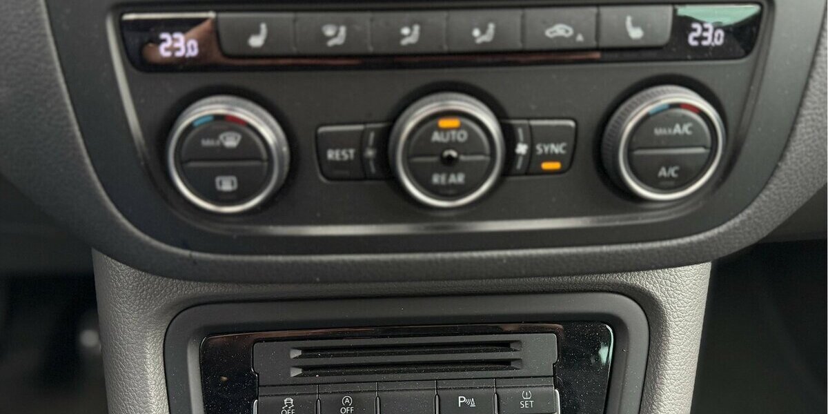 VW Sharan 2.0 TDI Comfortline BMT Navi 212.000 km 13.490 &euro; Neckarsulm 74172