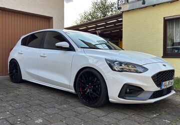 Ford Focus 89.900 km 19.999 &euro; Kürnbach 75057