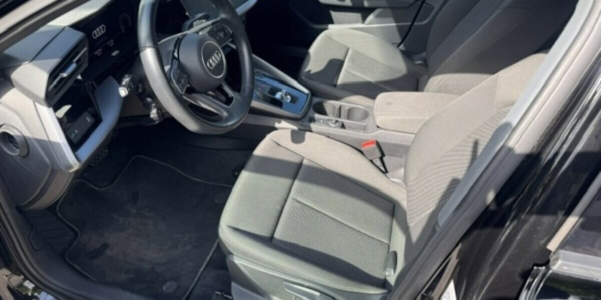 Audi A3 Sportback 30 TDI Attraction S-tronic 156.579 km 16.990 &euro; Neckarsulm 74172