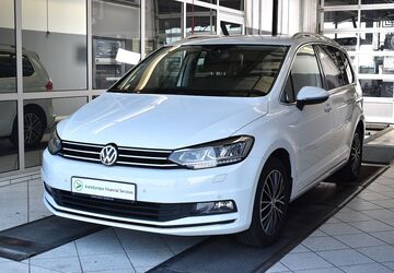 VW Touran 174.300 km 14.390 &euro; Haßmersheim 74855