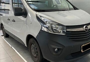 Opel Vivaro 235.500 km 8.900 &euro; Ludwigsburg 71638