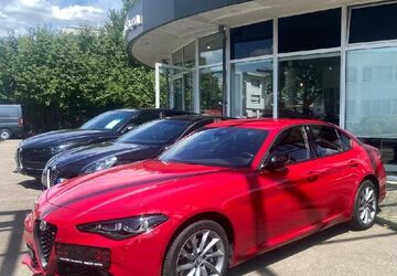Alfa Romeo Giulia 23.504 km 34.990 &euro; Asperg 71679
