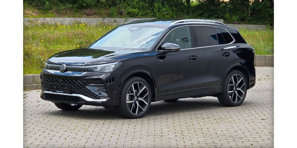 VW Tiguan 24.800 km 44.030 &euro; Kürnbach 75057